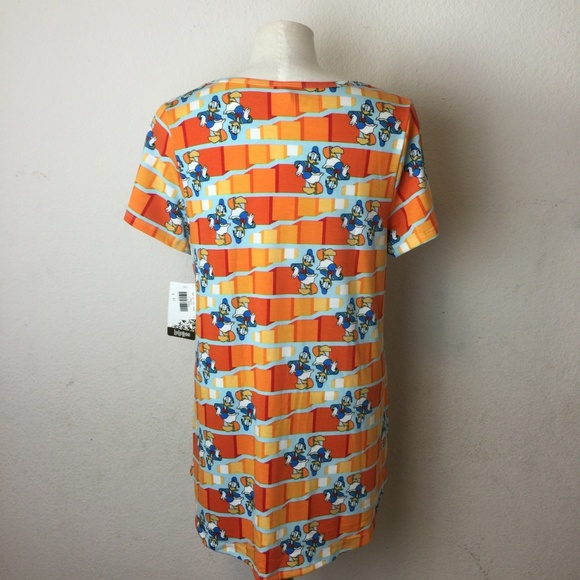 NWT Lularoe X Disney Donald Duck Classic Tee sz L - Picture 3 of 7